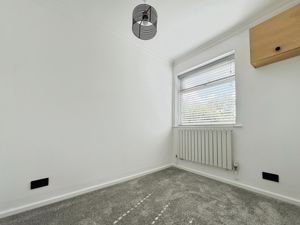 Bedroom - click for photo gallery